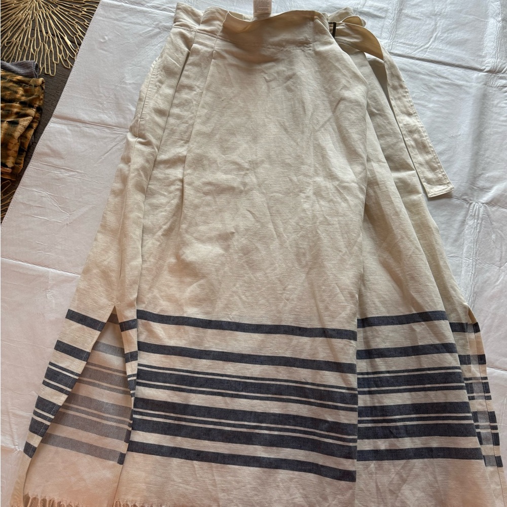 MaxMara Beige and Black Striped Midi Skirt